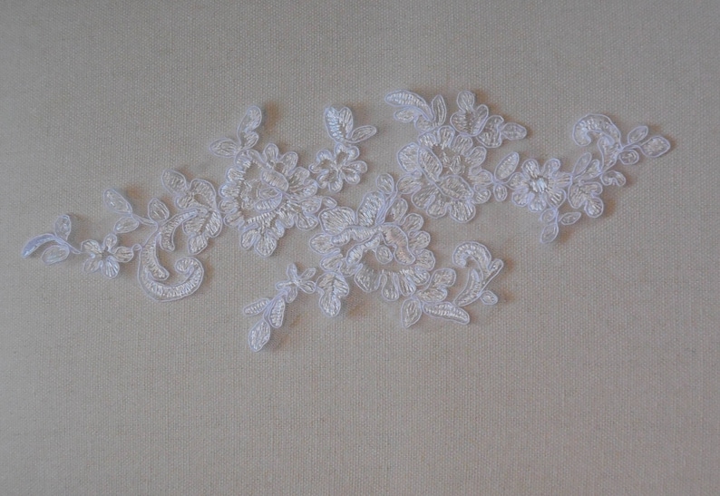 Craftuneed ivory or white bridal floral lace applique sew on embroidered flower tulle lace motif patch for dress sewing Per Piece image 5