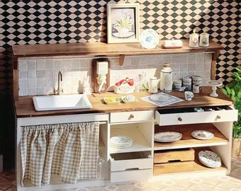 Balcão de pia de cozinha artesanal em escala 1:6 para casa de bonecas, móveis de madeira em miniatura.