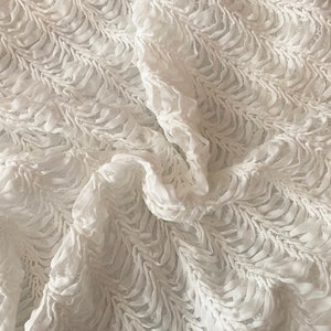 Craftuneed luxury ivory 3d texture lace fabric polyester clothes dress sewing in 115cm X 150cm