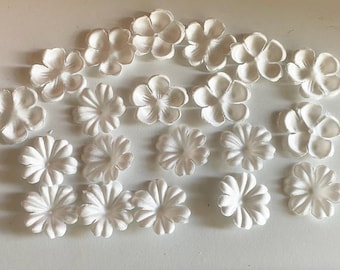 Bundle 20pcs Ivory Fabric Flower Petals Appliqué | 3D Floral Embellishments