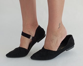 Mary Jane Shoe Straps Black – Stop Shoes Slipping – Adjustable Shoe Straps – Secure Loose Shoes – Comfortable & Elegant Clip On Strap