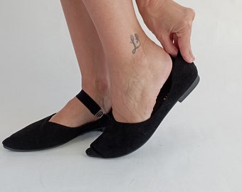 Black Detachable Shoe Straps: Anti-Slip Adjustable Clip for Mary Janes