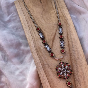 Collier en argent gris or rouge image 4