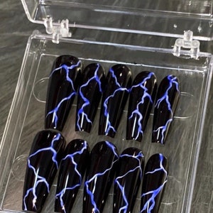 Hand-painted lightning-shaped scar Press On Nails/ Black and Dark Blue Goth Nails Cross Nails/ Y2K Nails/ #154