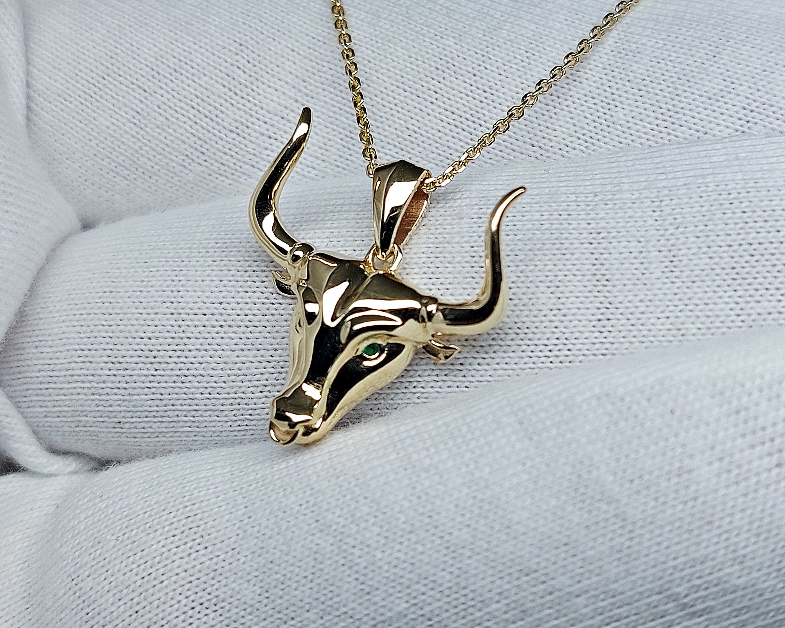 Real gold taurus necklace Clearance