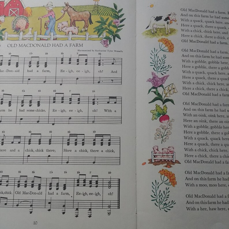 Golden Songbook, vintage 1980s books for kids image 5