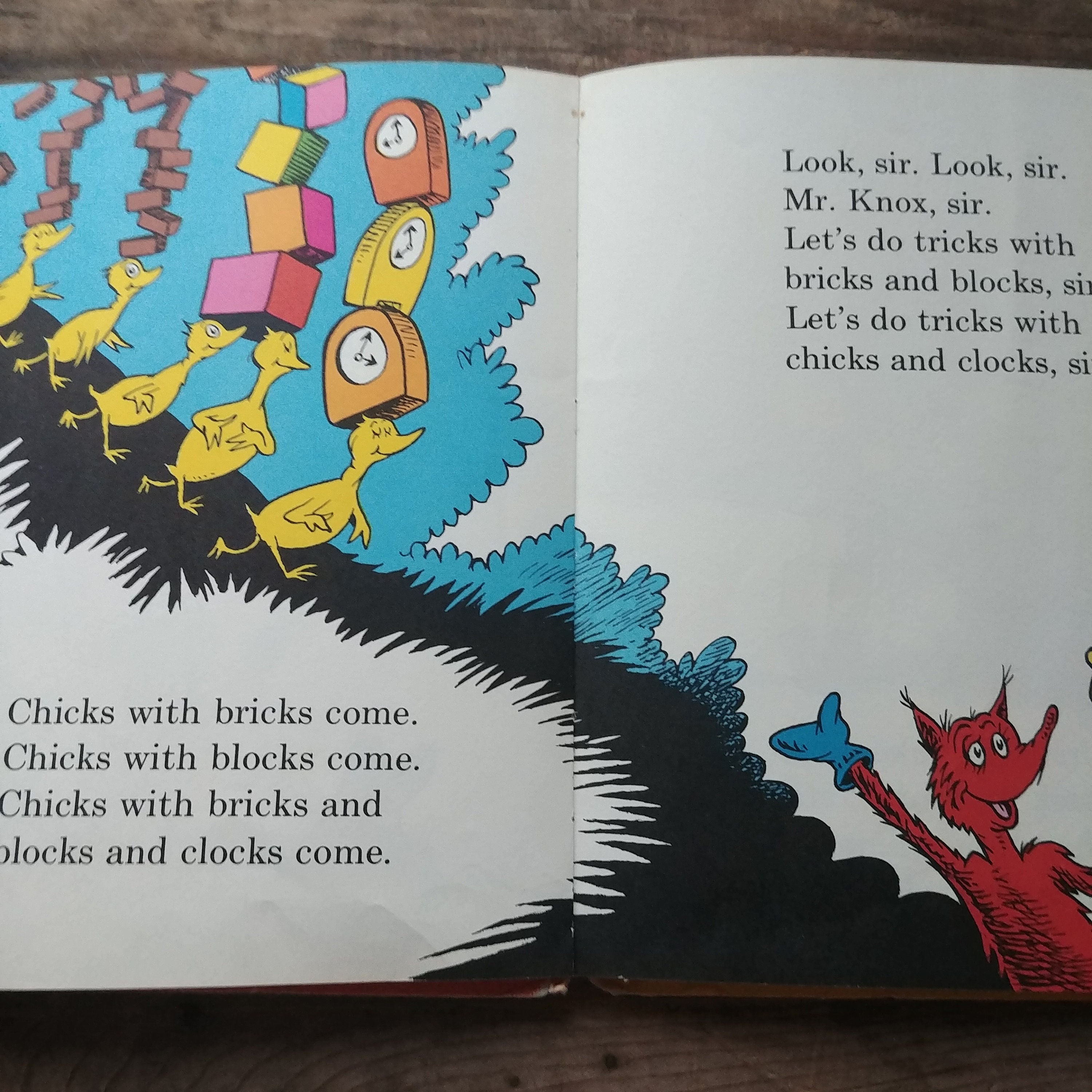 Fox In Socks, Dr. Seuss boek - Etsy België, image size:3000x3000