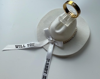 White Felt Cowgirl Hat Ring Holder: Western Proposal Ring Box