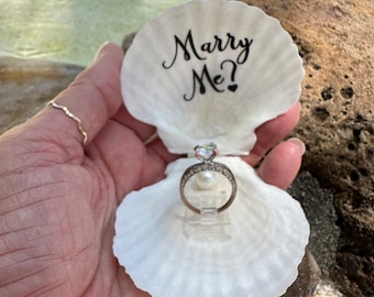 Proposal seashell ring box,beach ring holder,getting engaged ring holder,proposal ring box, proposal seashell,will you marry me, anniversary