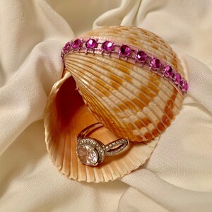 Valentines Day Ring Box, SeaShell Engagement ring box, Proposal Beach wedding ring box, Engagement Ring box, pink seashell Ring Box