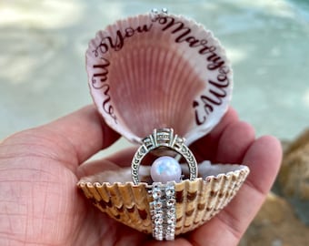 Proposal seashell ring box/SeaShell Wedding Ring Box/Shell Engagement ring box/Proposal ring box/Beach wedding ring box/Engagement Ring box