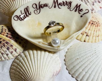 Beach proposal ring holder, seashell ring holder, proposal ring holder, proposal ring box, will you marry me ring holder