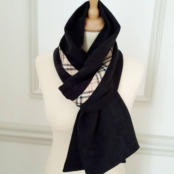 Echarpe tricot noir avec tissu écossais, élégante écharpe, écharpe chic