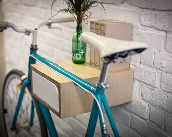 JAKOB | Sustainable Bikeshelf Wood | Bike Wall Mount | Bikerack