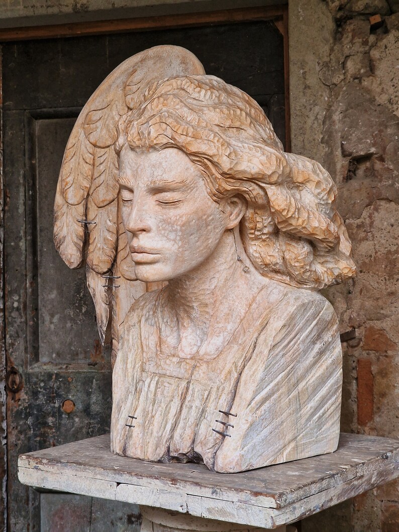 Arcangelo Raffaele, scultura in legno image 8