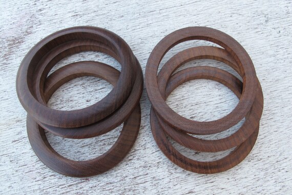 Bangle Bracelets Vintage Hand Made Olive Wood Set… - image 3