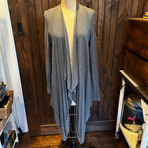 Lululemon Long Grey Wool Blend Wrap Sweater Size 6 -  Canada