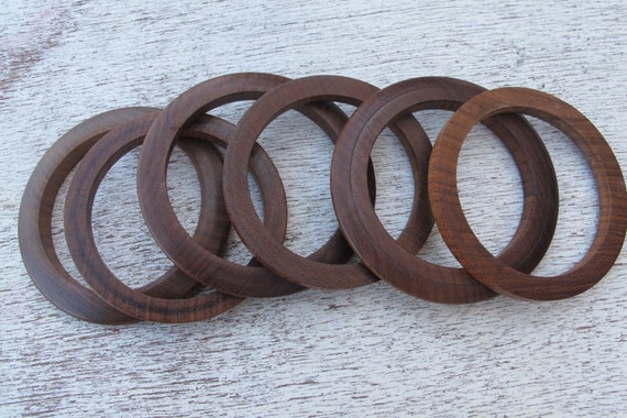 Bangle Bracelets Vintage Hand Made Olive Wood Set… - image 4