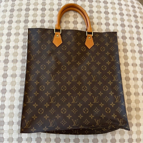 Louis Vuitton Authentic Vintage Iconic Sac Plat Tote Bag