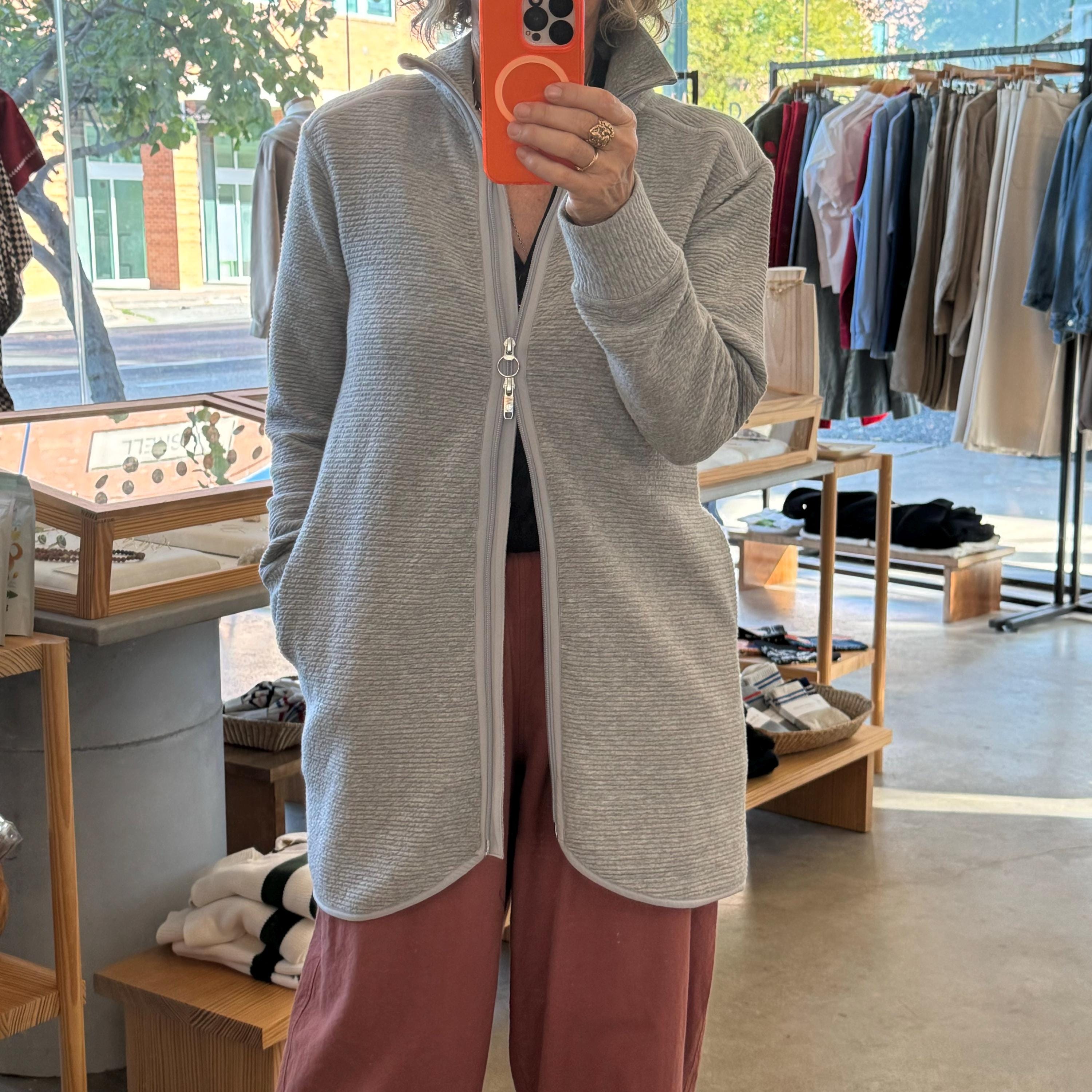 Lululemon グレー ジャケット