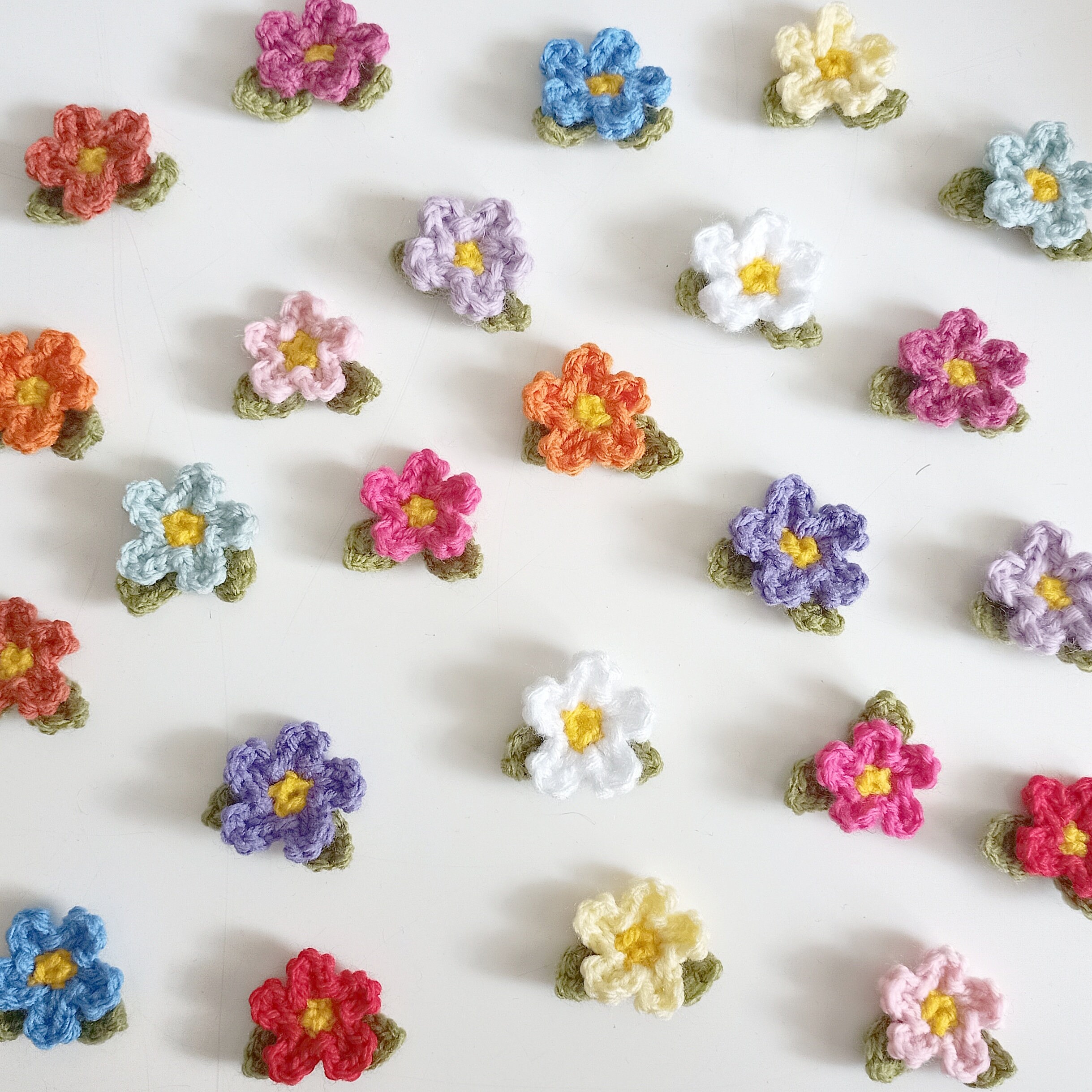 Singles and Bulk Pack Flowers With Leaves Crochet Sew on Etsy UK