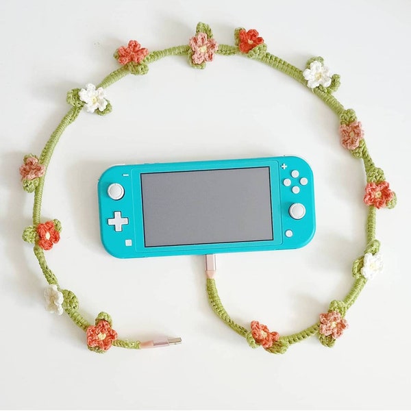 Pink Crochet Flower Vine Charger Cable, iPhone Lightning / USB C / Micro USB