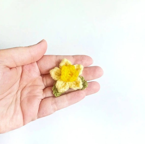 daffodil applique pattern