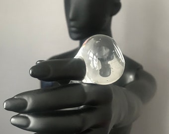 BAGUE BOULE BOULE LUCITE - vintage