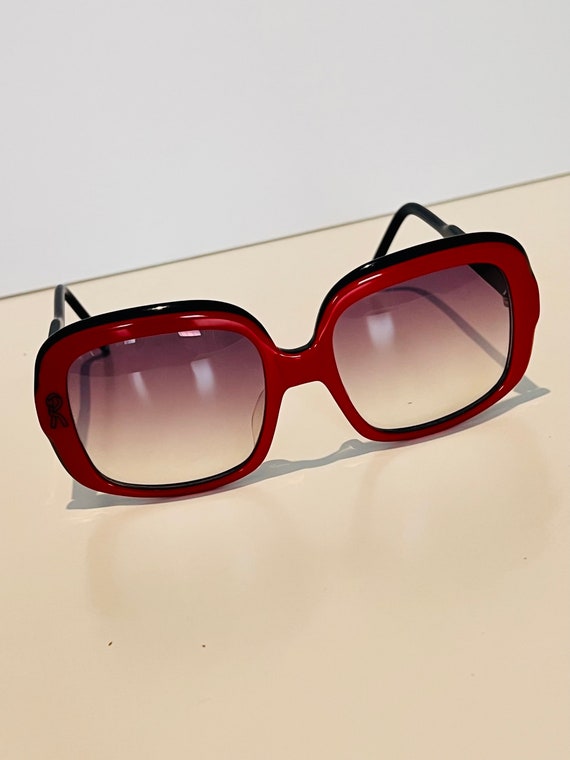 Rare 1970’s Roberta Di Camerino sunglasses in red… - image 2