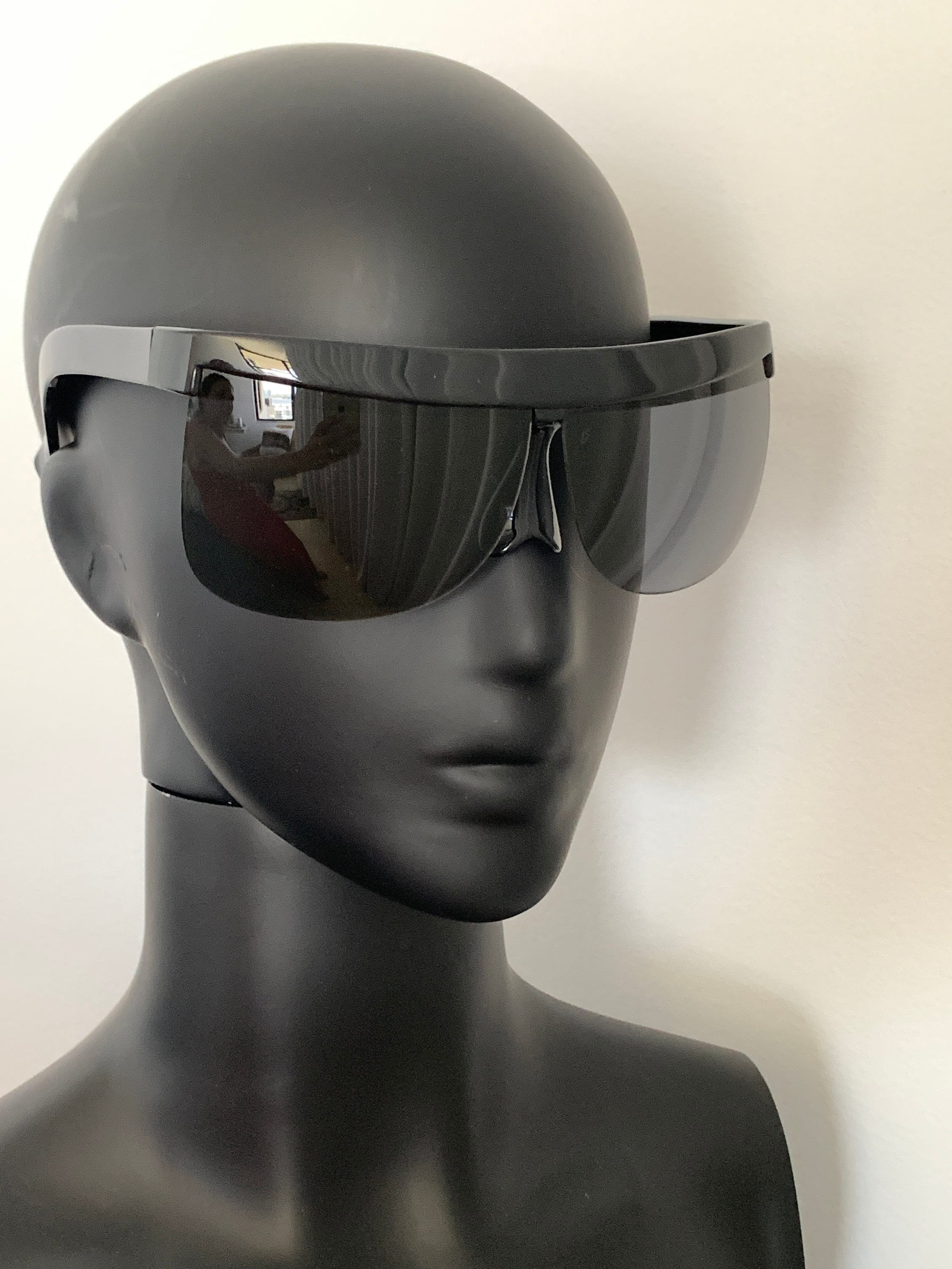 louis vuitton visor sunglasses