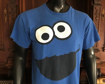 COOKIE MONSTER Vintage 2000 Unisex T-Shirt, Sesame Street  Blue 100% Cotton Tee size Medium