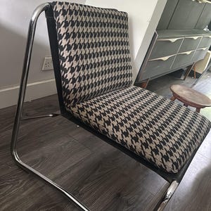 Mid Century tubular chrome lounge chair