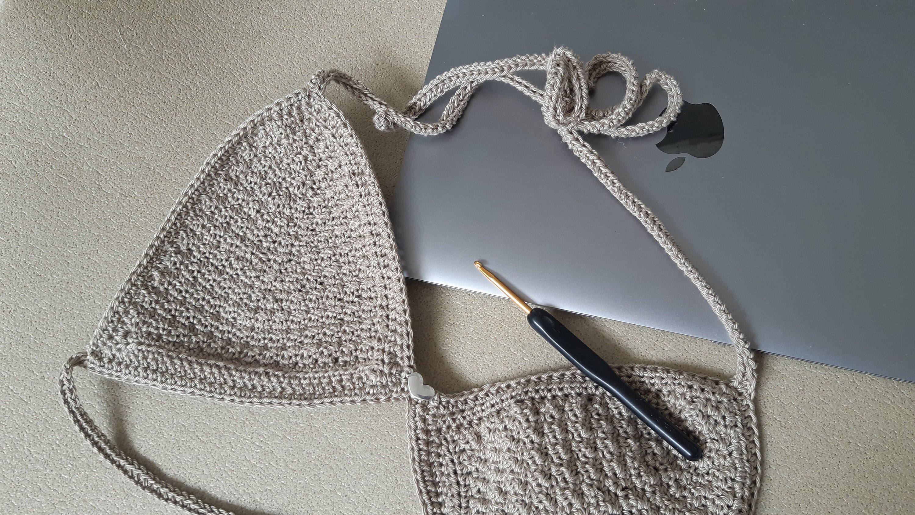 30 Bikini Top Crochet Patterns for Handmade Swimwear, Bralettes, and Beach-Ready Tops 23 Bikini Top and Bralette Crochet Pattern