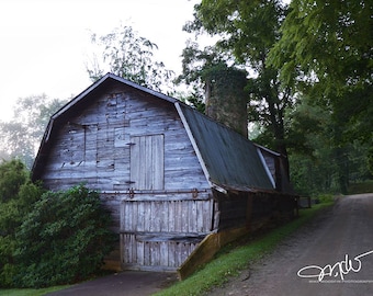 Vintage Gray Barn DIGITAL download Photo Photograph Rustic History Historical Poster Wall Art Country Fine Art Green Antique