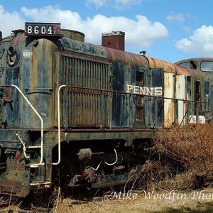 Train PIcture Railroad Engine Photo Photograph DIGITAL download Rustic Rusty Poster Wall Art Grunge Industrial Train Fine Art Crusty