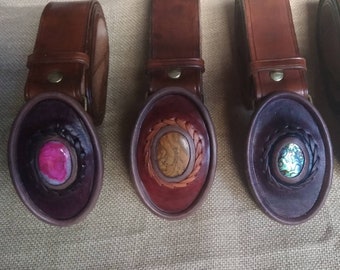 Cinturones y hebillas de cuero con piedra natural - España