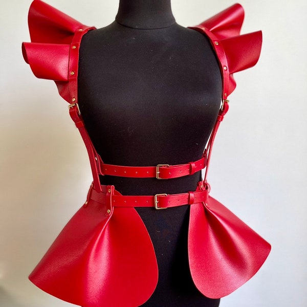 peplum belt leather