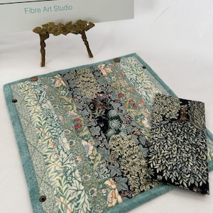 William Morris Hot Pad: Insulated Casserole Cozy, Bread Basket & Napkin