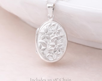 Personalised Sterling Silver Forget Me Not Flower Photo Locket Necklace