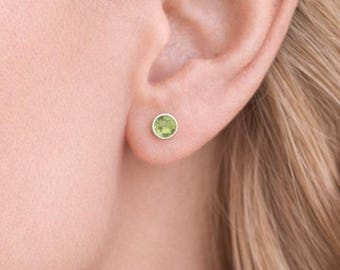 Sterling Silver Peridot Stud Earrings – 5mm