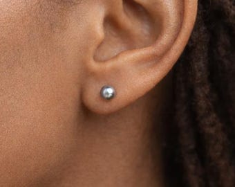 Sterling Silver Grey Freshwater Pearl Micro Stud Earrings – 3mm
