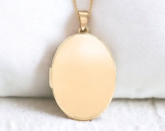 Extra Large Plain Locket in 9ct Gold, Two Photo Locket, Gold Locket, Keepsake Memorial Jewellery Necklace, 9ct Yellow Gold,