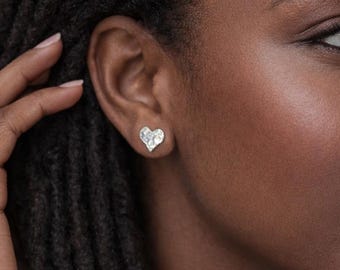 Silver Plated Hammered Heart Stud Earrings – 12mm