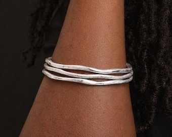 Set Of Three Silver-Plated Wave-Edge Bangle Bracelet Stack