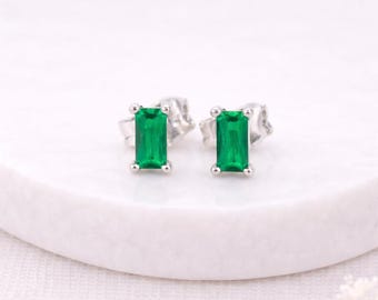 Sterling Silver Emerald Baguette Stud Earrings – 6mm x 4mm