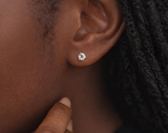 Sterling Silver Micro Love Knot Stud Earrings – 3mm