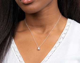 Recycled Sterling Silver Teardrop Pendant Necklace: Minimalist Jewelry, Personalized Option