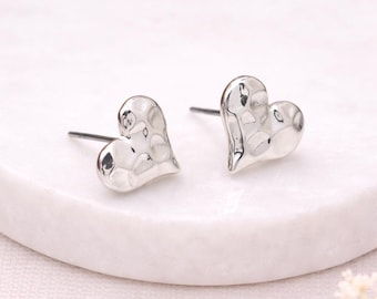Silver Plated Hammered Heart Stud Earrings – 12mm
