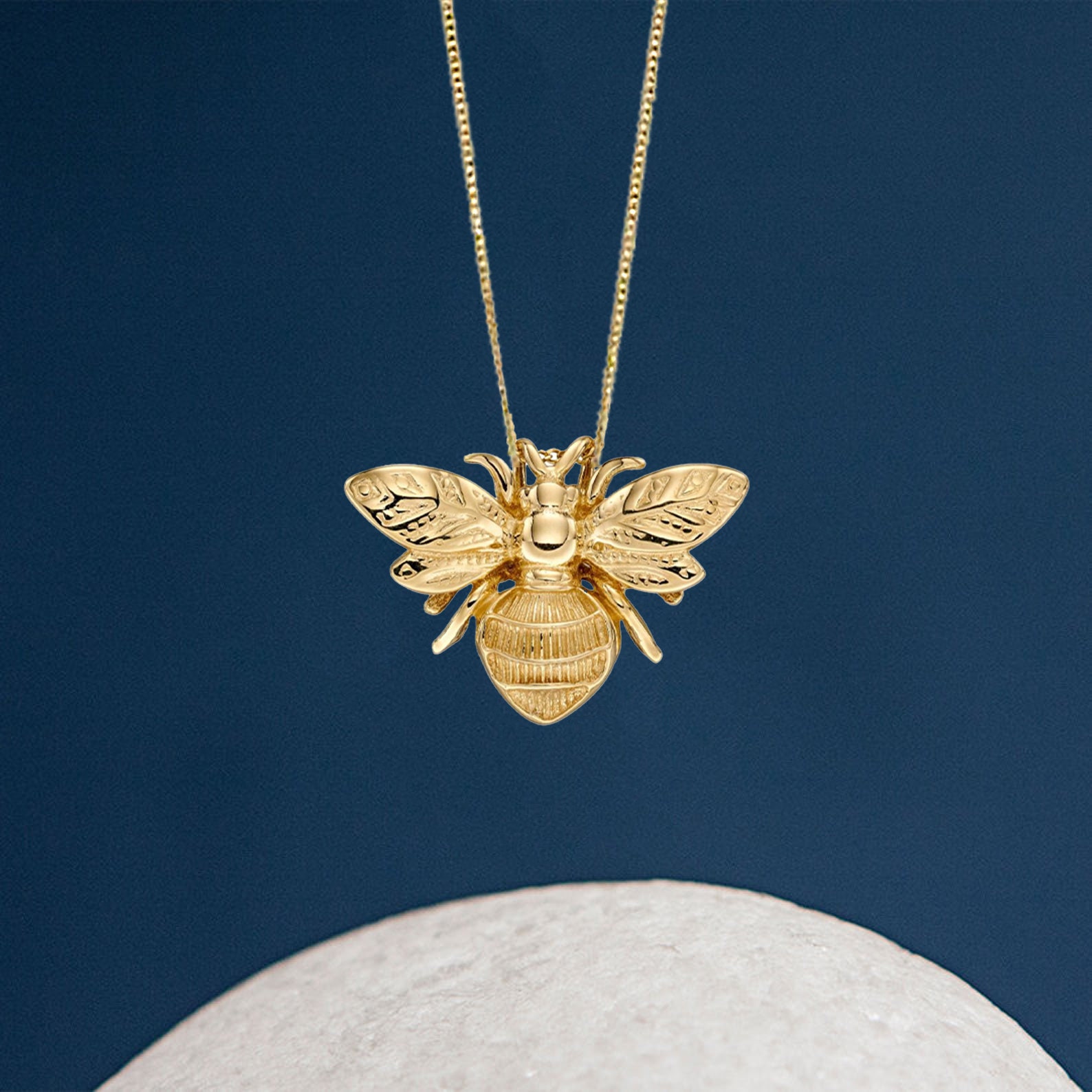 Personalised 9ct Yellow Gold Honey Bee Pendant Necklace Etsy