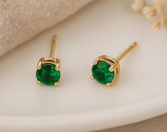 Emerald Stud Earrings • 9ct Gold • May Birthstone Jewellery • Natural Emerald Gift for Her • Classic Gold Studs • Birthday Keepsake •